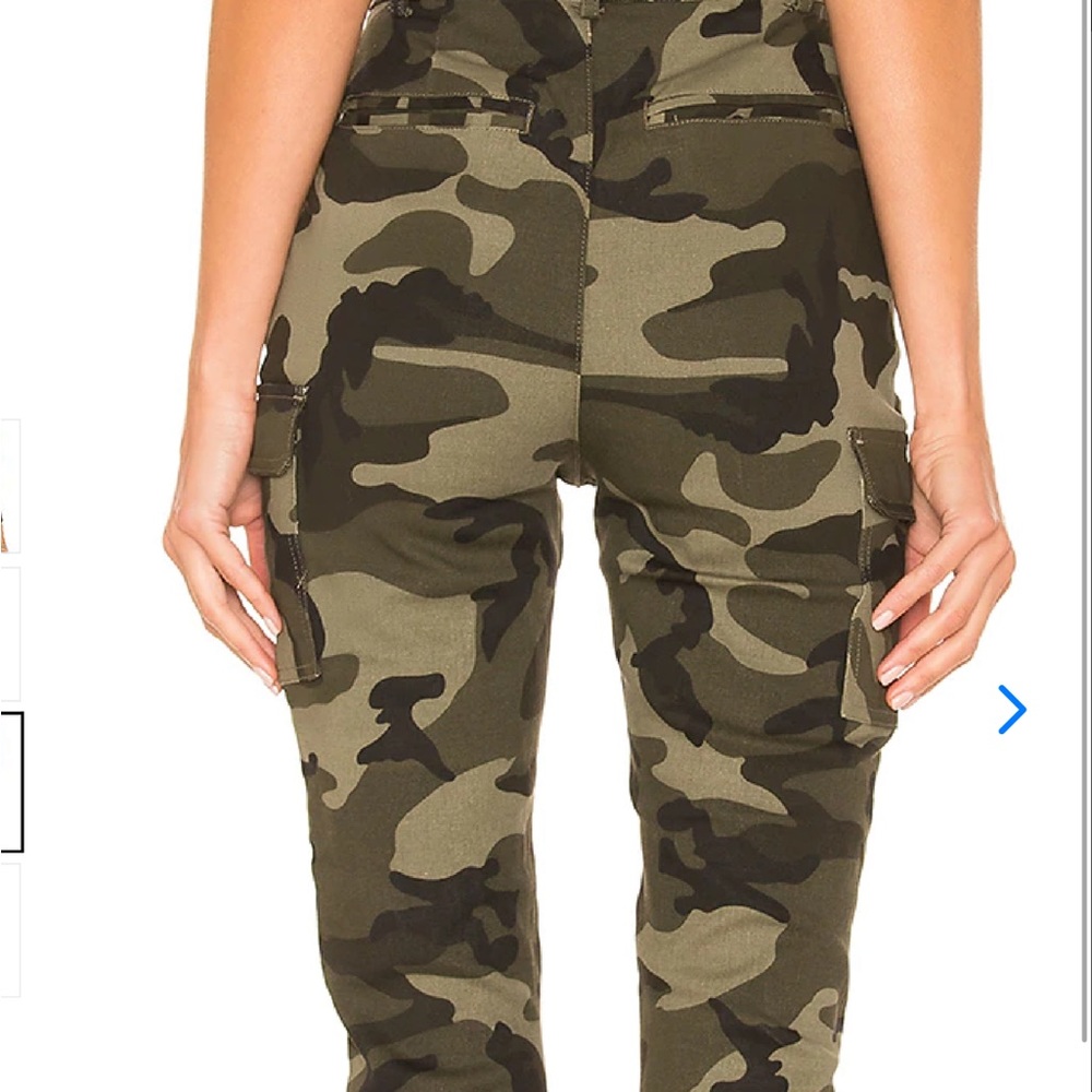 Lovers and Friends Porter Pants Camo Size: XS - Picture 3 of 11